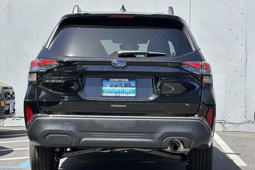 Crystal Black Silica 2026 Subaru Forester Premium