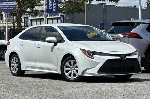 2022 Toyota Corolla LE