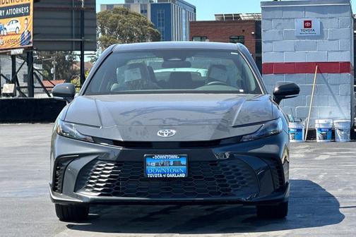 Underground 2026 Toyota Camry SE