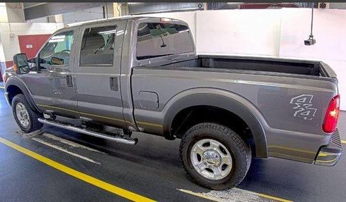 Photo 3 of 11 of 2013 Ford F-250 XLT