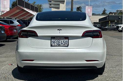 2023 Tesla Model 3 Standard Range