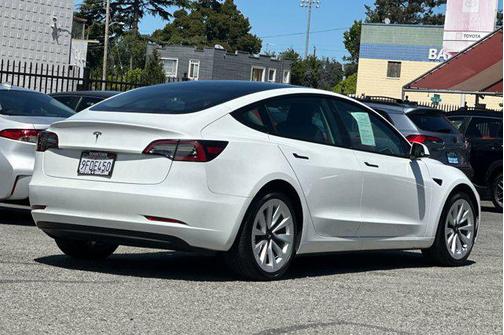 2023 Tesla Model 3 Standard Range