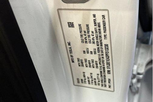 2023 Tesla Model 3 Standard Range