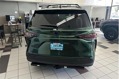 2025 Toyota Sienna Woodland Edition