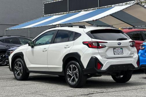 Crystal White Pearl 2025 Subaru Crosstrek Premium
