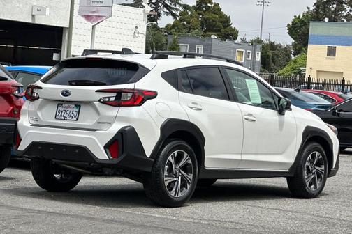 Crystal White Pearl 2025 Subaru Crosstrek Premium