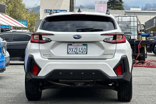 Crystal White Pearl 2025 Subaru Crosstrek Premium