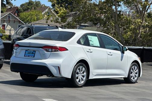 Wind Chill Pearl 2026 Toyota Corolla LE