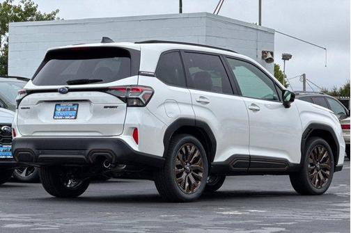 2025 Subaru Forester Sport