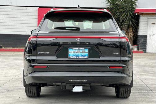 2026 Toyota Crown Signia XLE