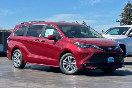 Ruby Flare Pearl 2026 Toyota Sienna XLE