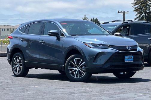 2024 Toyota Venza LE