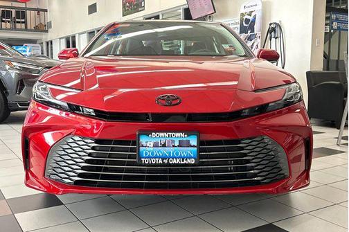2025 Toyota Camry XLE