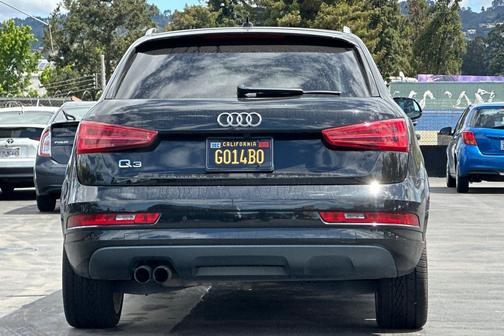 2017 Audi Q3 2.0T Premium Plus
