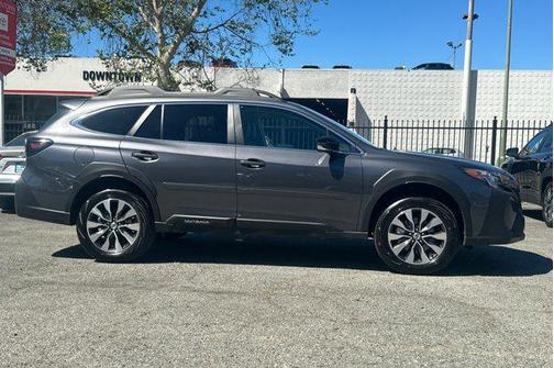 Magnetite Gray Metallic 2025 Subaru Outback Limited