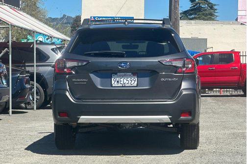 Magnetite Gray Metallic 2025 Subaru Outback Limited
