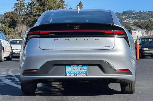 2024 Toyota Prius LE