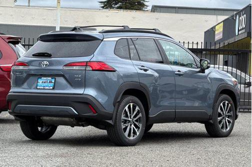 2025 Toyota Corolla Cross XLE