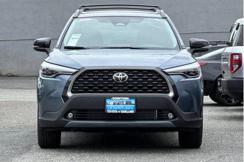 2025 Toyota Corolla Cross XLE