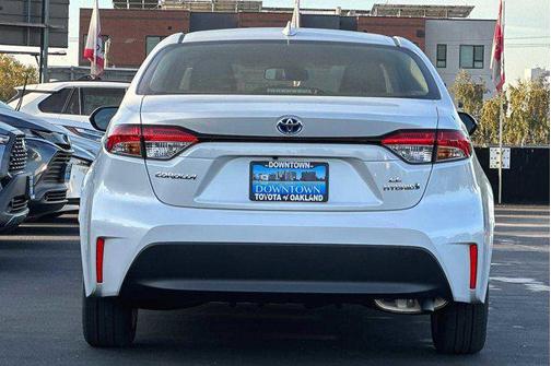 2024 Toyota Corolla Hybrid LE