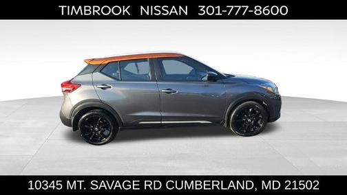 2020 Nissan Kicks SR