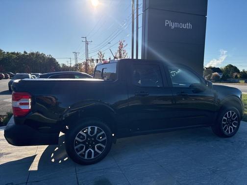 2023 Ford Maverick Lariat
