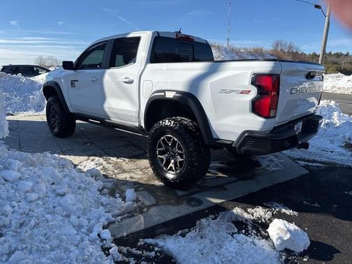 2025 Chevrolet Colorado ZR2