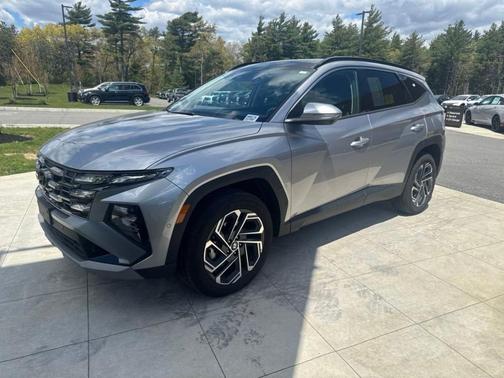 Shimmering Silver 2025 Hyundai TUCSON Limited