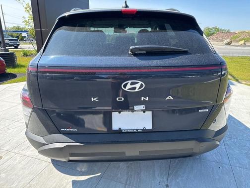 2025 Hyundai KONA SEL Convenience