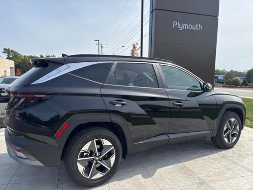 2026 Hyundai TUCSON SEL Premium