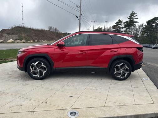 Red 2023 Hyundai TUCSON Limited
