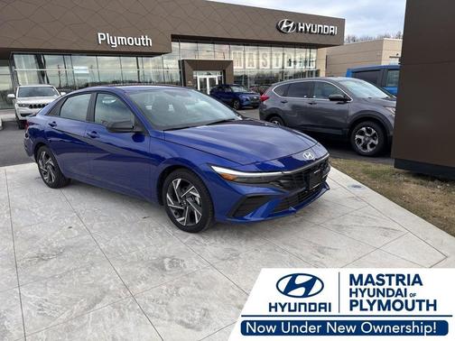 2025 Hyundai ELANTRA SEL Sport