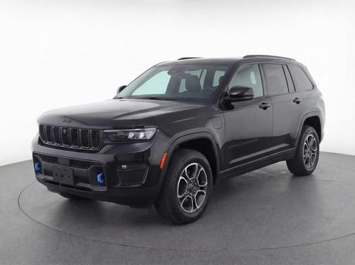 2023 Jeep Grand Cherokee 4xe Trailhawk
