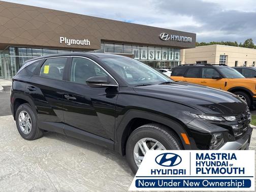 2026 Hyundai TUCSON SE