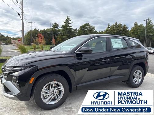 2026 Hyundai TUCSON SE