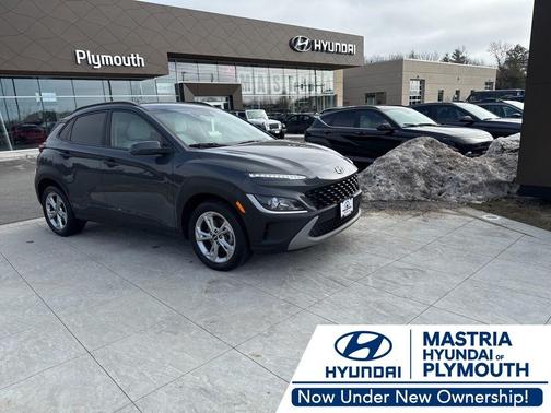 Gray 2023 Hyundai KONA SEL