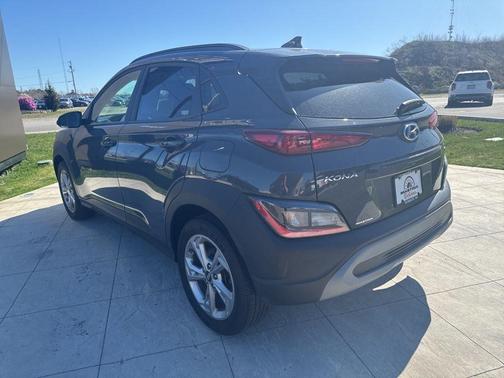 Gray 2023 Hyundai KONA SEL