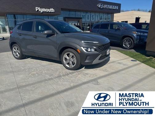Gray 2023 Hyundai KONA SEL