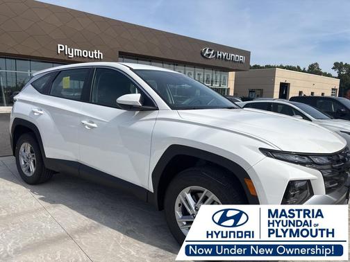 2026 Hyundai TUCSON SE