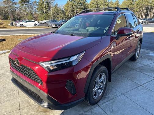2022 Toyota RAV4 XLE