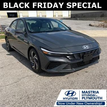 2025 Hyundai ELANTRA Limited