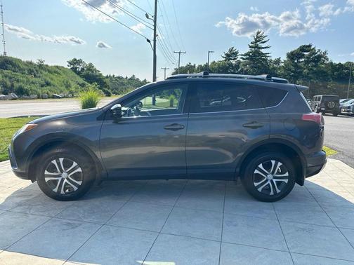 Magnetic Gray Metallic 2016 Toyota RAV4 LE