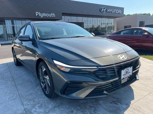 2025 Hyundai ELANTRA Limited