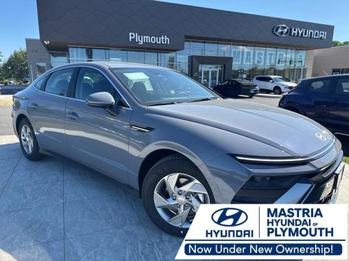 2025 Hyundai SONATA SE