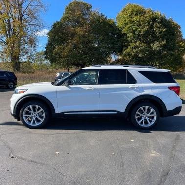 2022 Ford Explorer Platinum