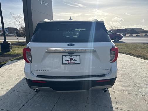 2022 Ford Explorer Platinum