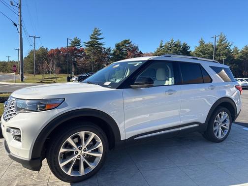 2022 Ford Explorer Platinum