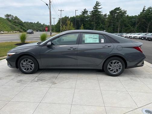 2025 Hyundai ELANTRA HEV Blue