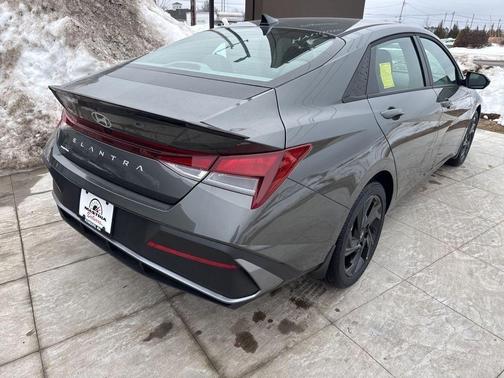 Amazon Gray 2026 Hyundai ELANTRA SEL Sport