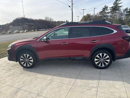2024 Subaru Outback Touring